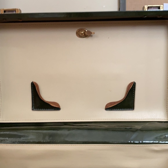 Vintage Patent Leather Train Case-Saks 5th avenue - Picture 6 of 10